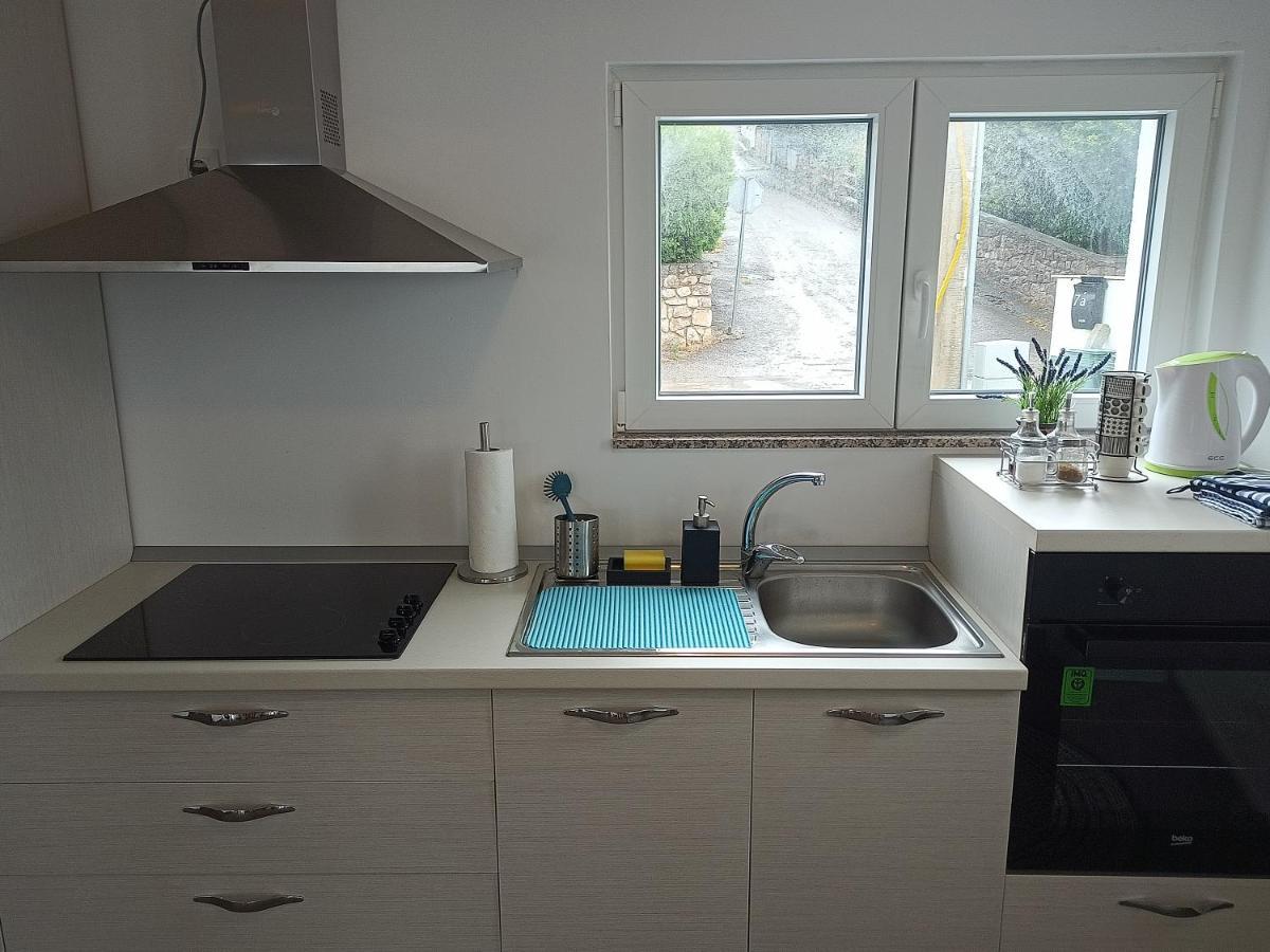 Searenity Pool Suite - Seafront Krmpote-Vodice Exteriör bild