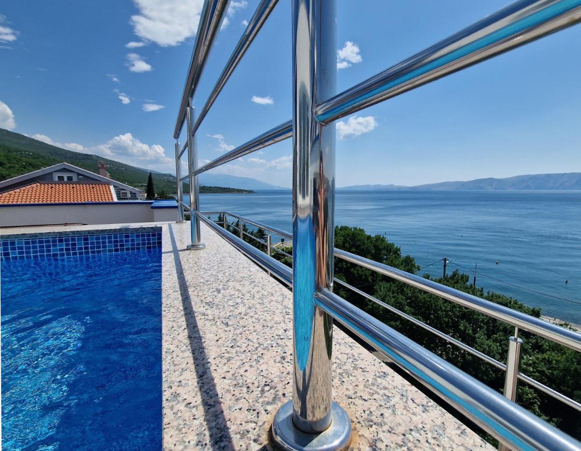 Searenity Pool Suite - Seafront Krmpote-Vodice Exteriör bild